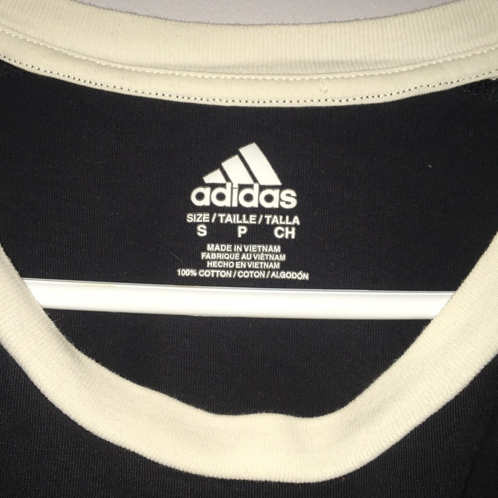 Adidas cropped tee - Picture 2 of 3